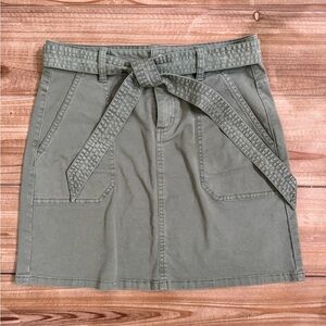 NWOT Vinyard Vines Olive Green Utility Tie-Waist Skirt